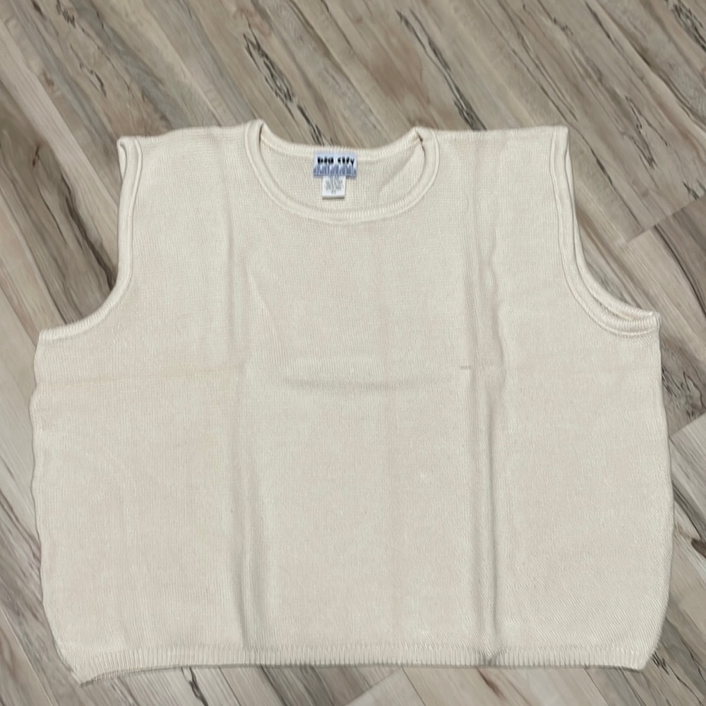 Sweater vest.